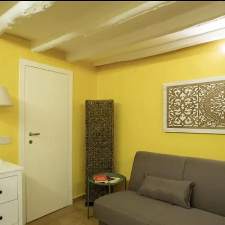 Apartment Nanahouse Cozy In Corso Vittorio Emanuele